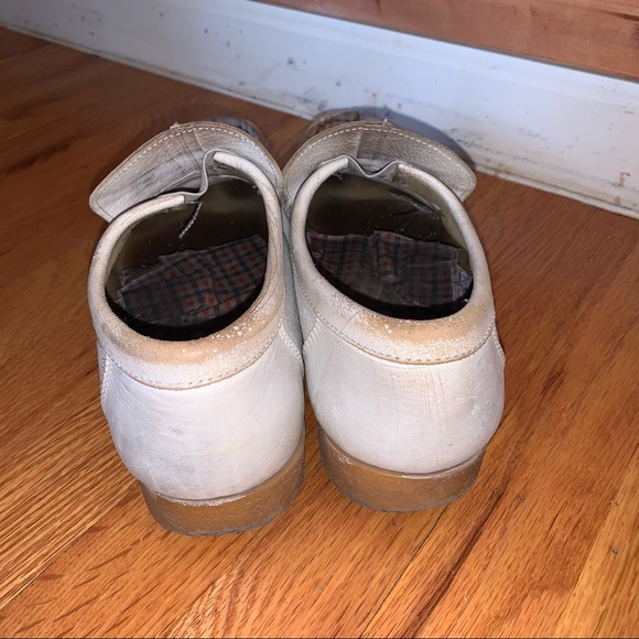 Ben Sherman white slip on loafers gum soles sz 11 - Picture 2 of 5